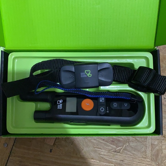 Dog training collar - Picture 2 of 3